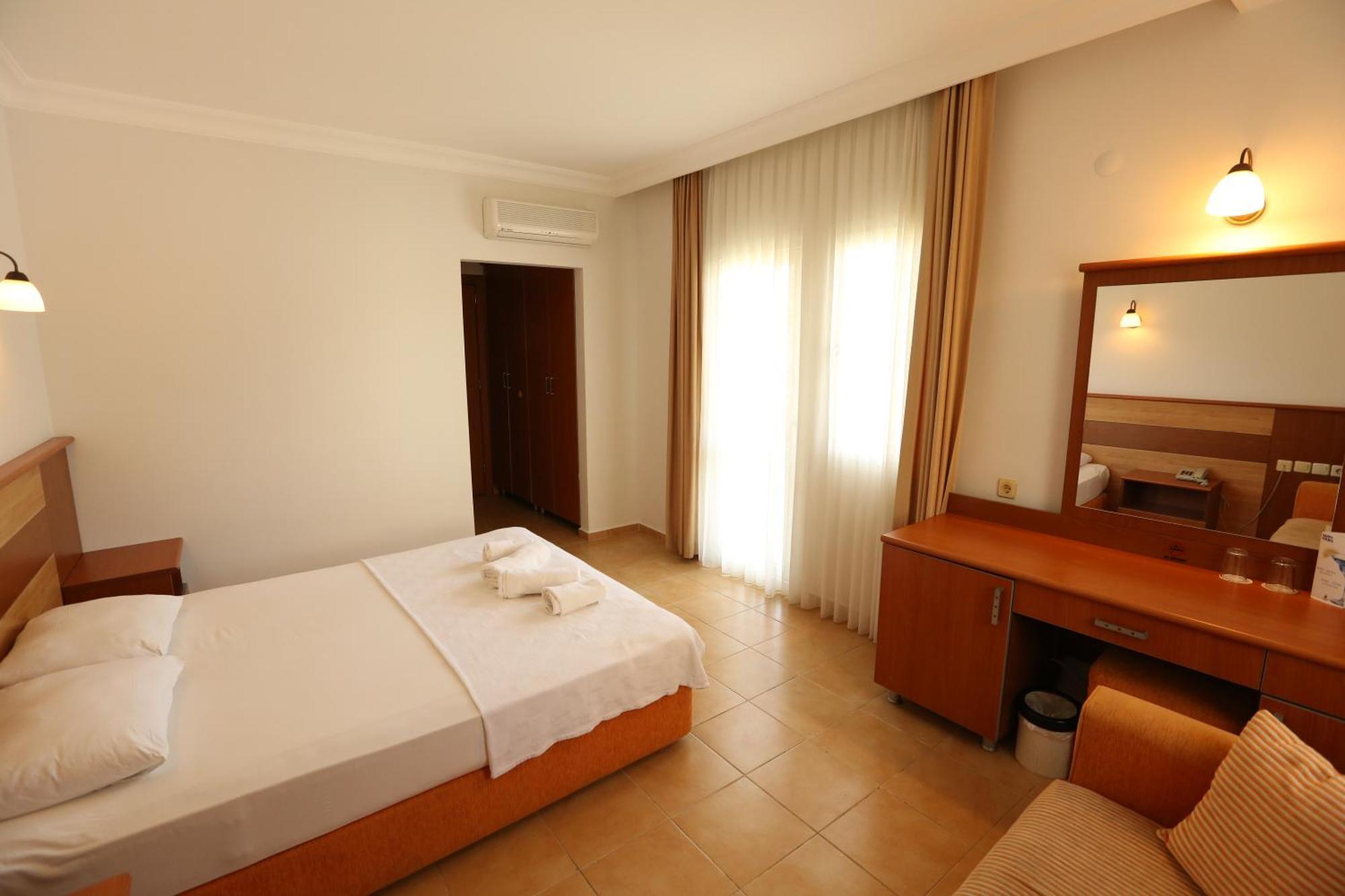 Mavruka Hotel Олудениз Екстериор снимка